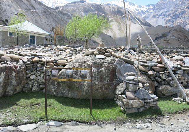 Fig. 11. A shrine to the water spirits at the mani wall with a high volume spring below it, Gyu village.