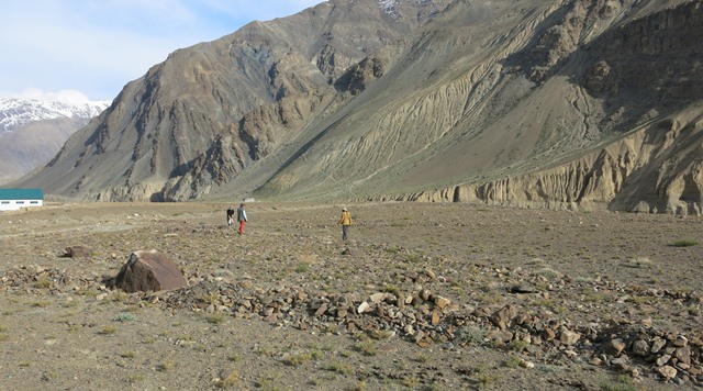 Fig. 46. A view of the Tsentsalap rock art site.