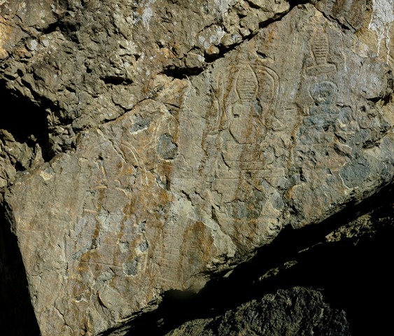 Fig. 21.3. The main panel of carved chorten at Jomo Phuk.