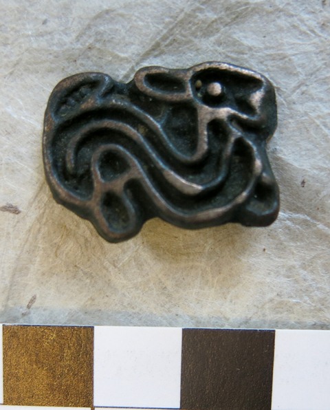 Fig. 9. Thokcha featuring what appears to be a hare (2.7 cm x 2 cm), Tibet. Iron Age or Protohistoric period. Private collection, UK.