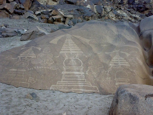 Fig. 15. Example of chortens in Northern Pakistan. Source: Pamirtimes.net (http://pamirtimes.net/wp-content/uploads/2012/03/Archeological-Carvings-at-Chilas-Diamer-3.jpg)